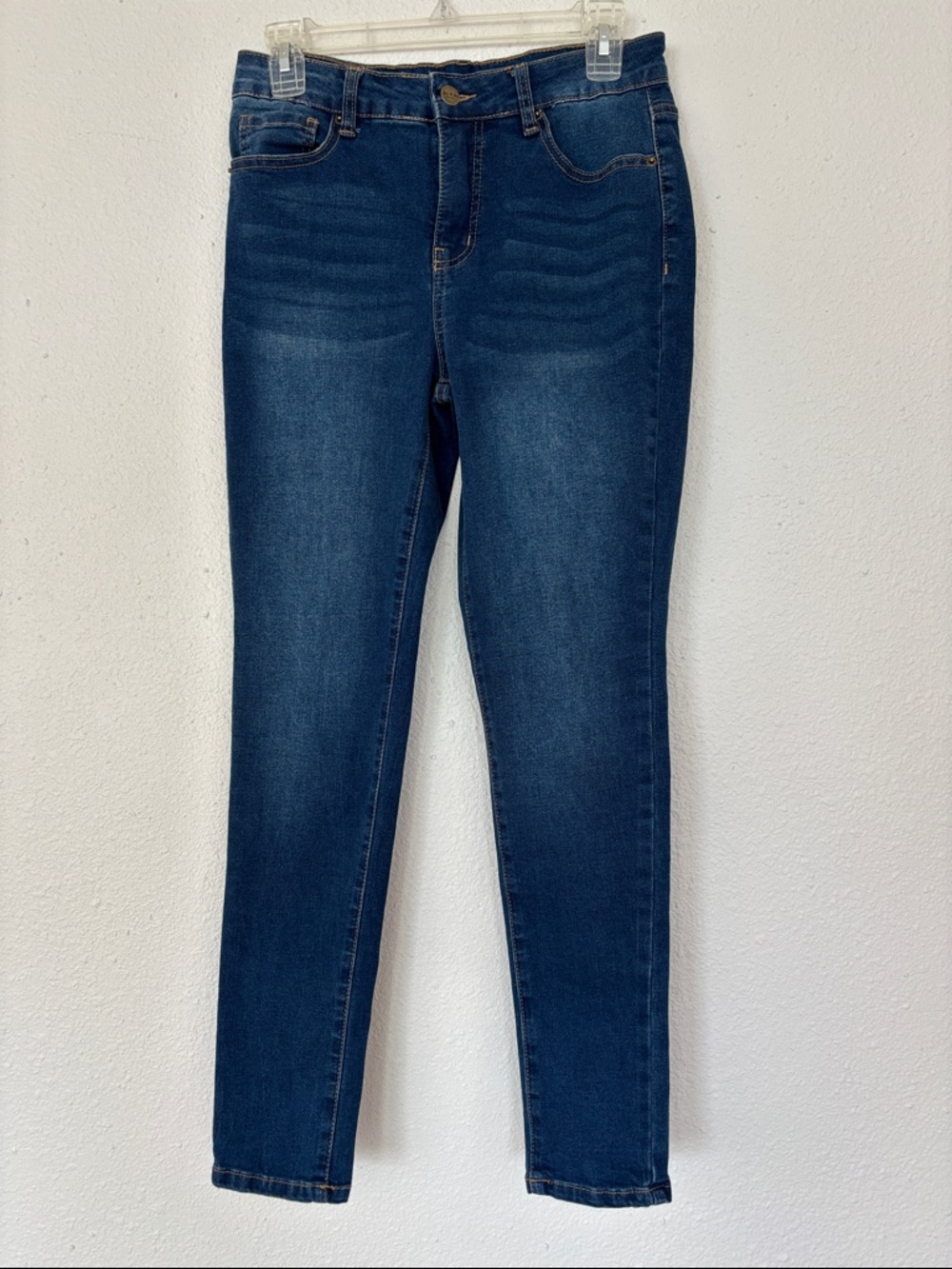 NWOT! BLEU Classic Stretch Indigo Skinny Jeans